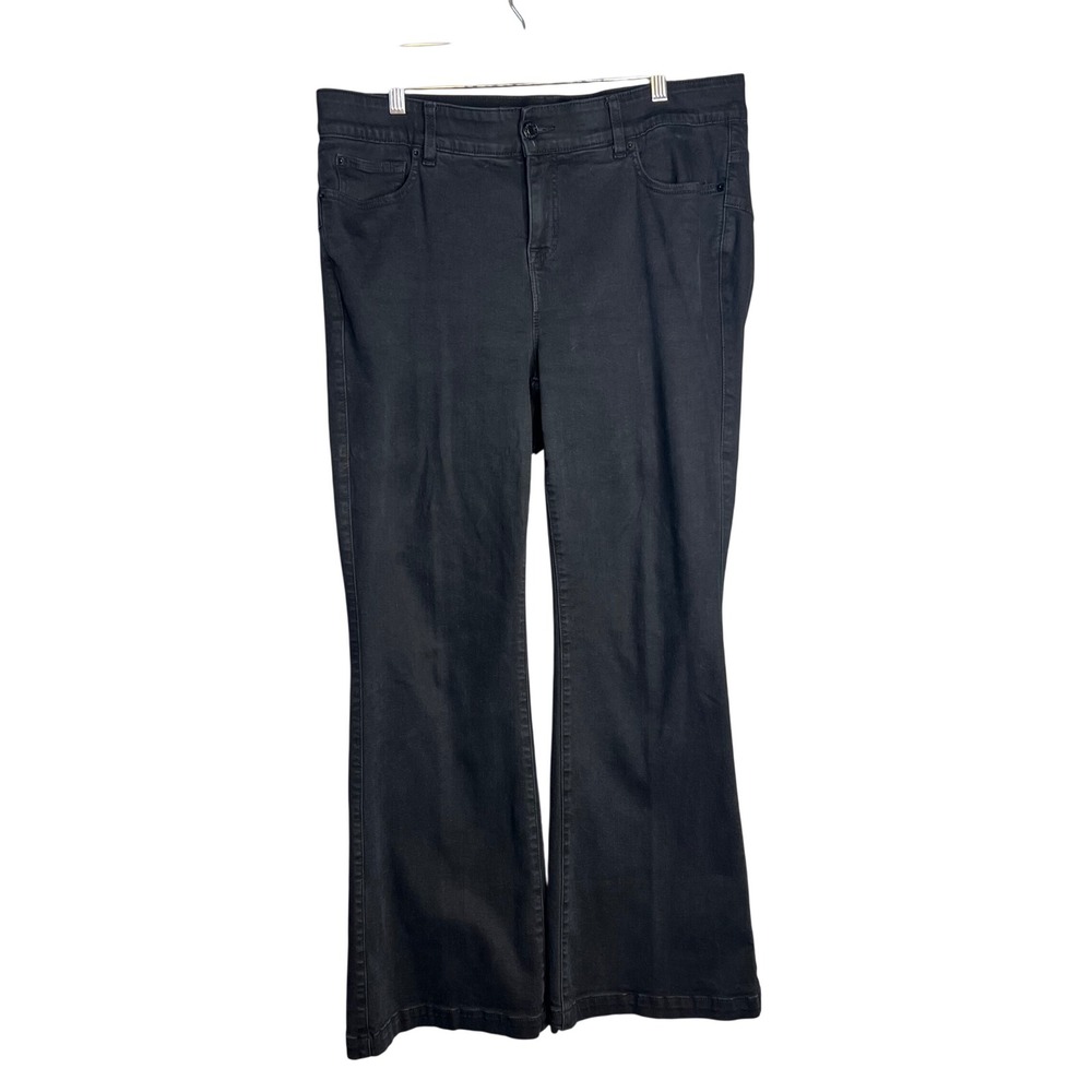 Torrid Bombshell Flare Jeans Sz 18 Super Soft High Rise Stretch Boho Festival